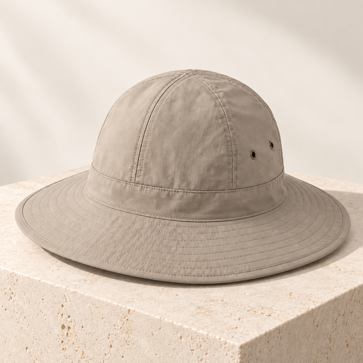 Velunorar Wide Brim Outdoor Hat – Adjustable Casual Hat for Spring & Summer